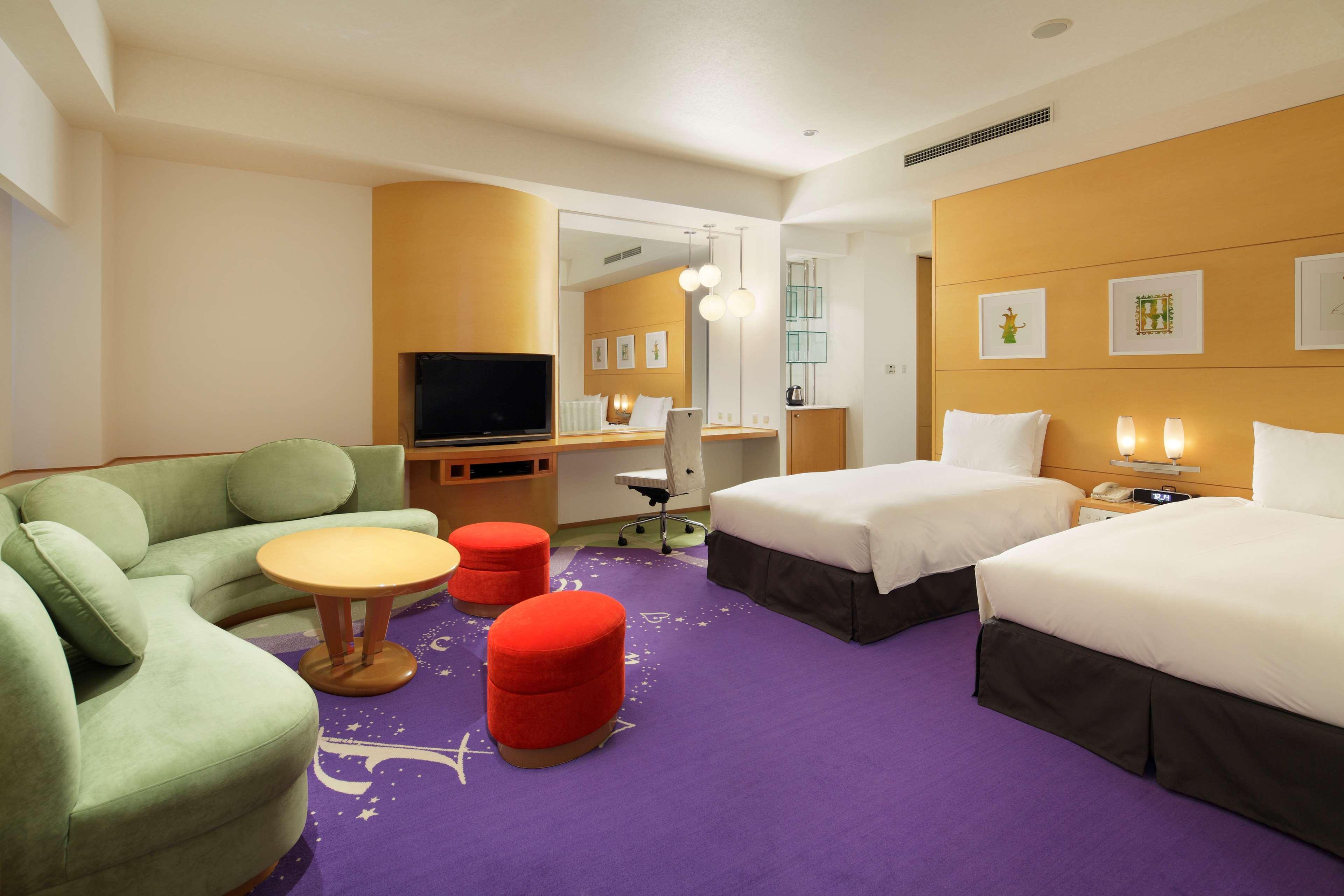 Hilton Tokyo Bay Hotell Urayasu Eksteriør bilde