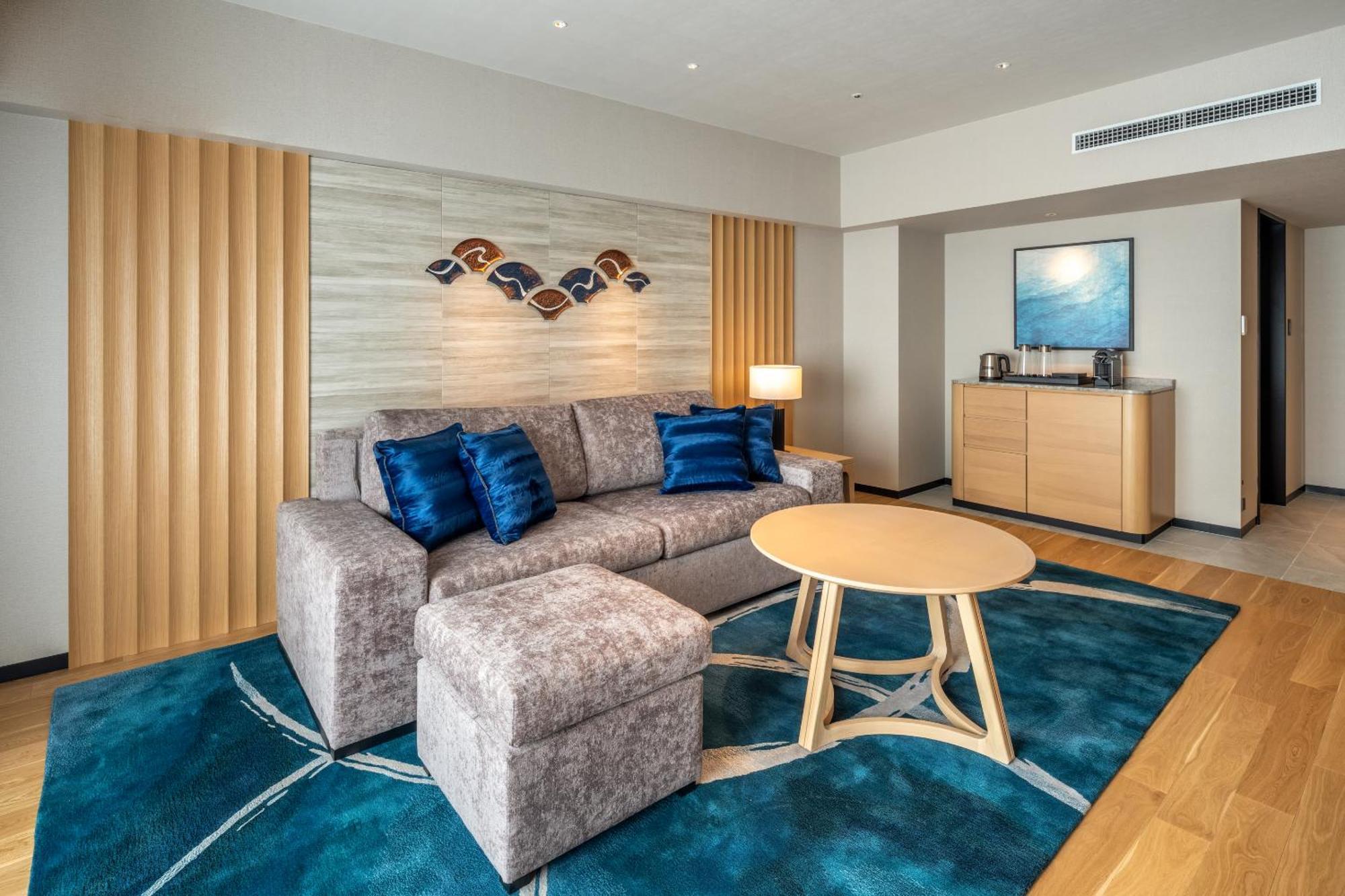 Hilton Tokyo Bay Hotell Urayasu Eksteriør bilde