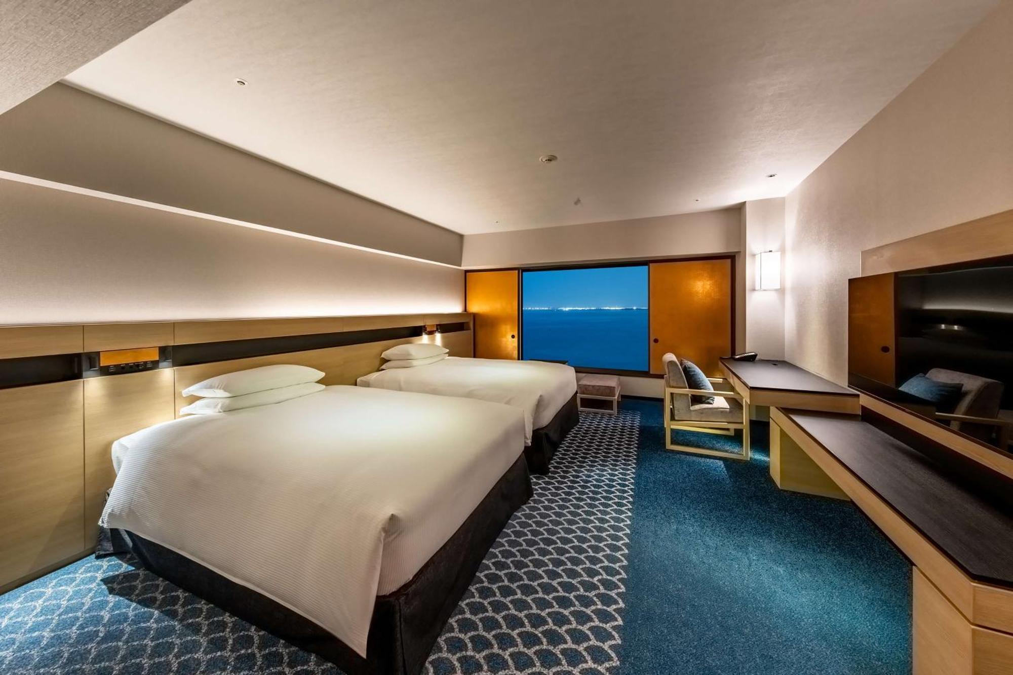 Hilton Tokyo Bay Hotell Urayasu Eksteriør bilde